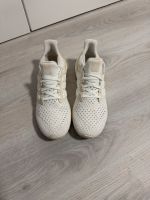 Adidas Ultra Boost Größe uk 10  44,2/3 Berlin - Neukölln Vorschau