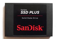 Intern Festplatte SSD Plus 2,5" SanDisk 2TB SATA III  Gebraucht Am Ohmberg - Bischofferode Vorschau
