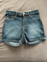 Jeansshorts Gr. 36 Baden-Württemberg - Winterbach Vorschau