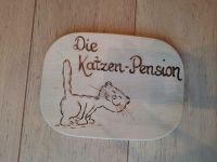 Neu: Holzbrett Frühstücksbrettchen Holzbrettchen Katze Handarbeit Nordrhein-Westfalen - Würselen Vorschau