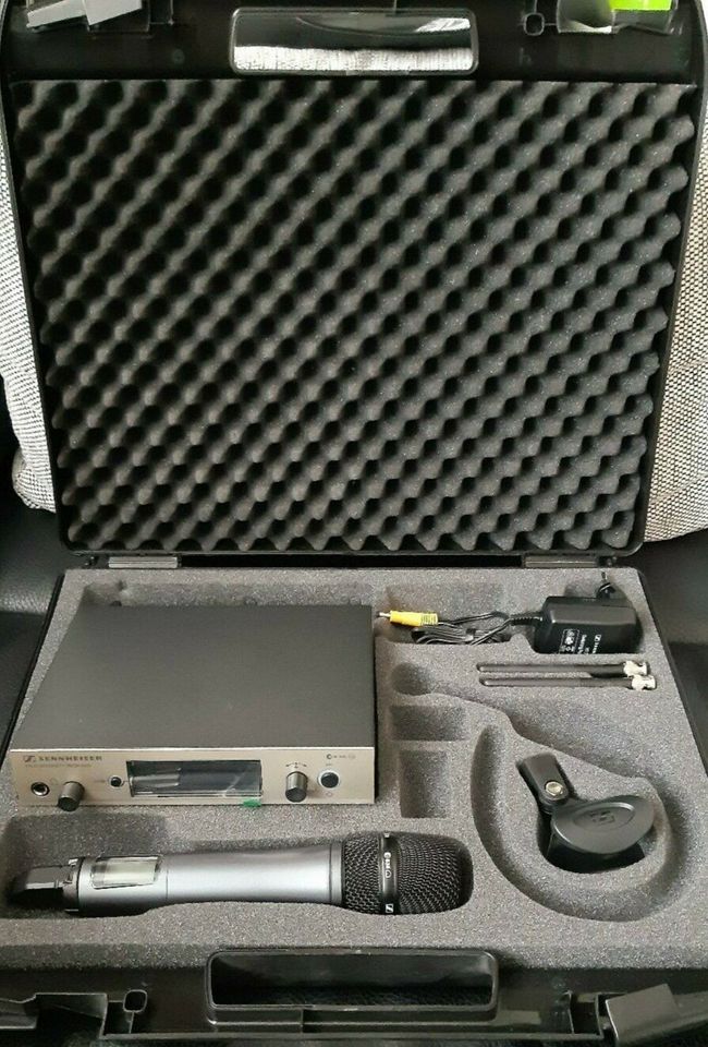 Sennheiser ew 300-835 G3 (E-Band) Sendeanlage Funkmikrofon in Rastatt