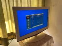 Weißer LCD Samsung TV mit Fernbedienung Nordrhein-Westfalen - Ahlen Vorschau