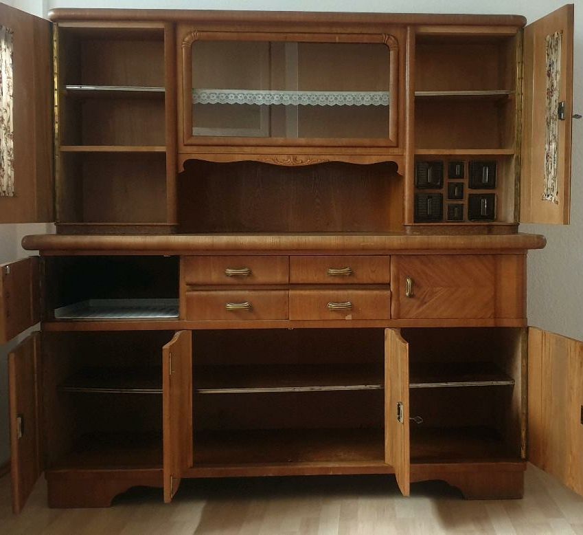 Von 1952 Buffetschrank Küchenschrank Antiquität Vintage Original in Frankfurt am Main