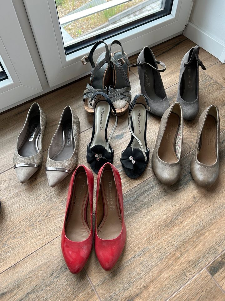 Schuhe Pumps, Ballerina, Boots in Nalbach