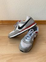 Nike Schuhe 44 Sportschuhe Air Herren Köln - Ehrenfeld Vorschau