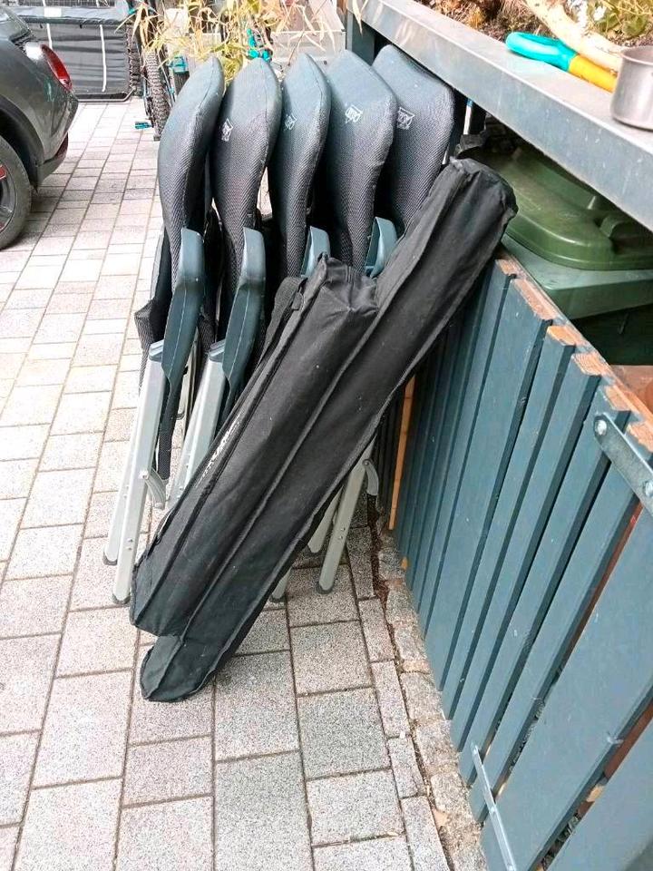 1x Crespo Camping Deluxe XL Stühle,Brunner Titanium Next 4 Tisch in Weihenzell