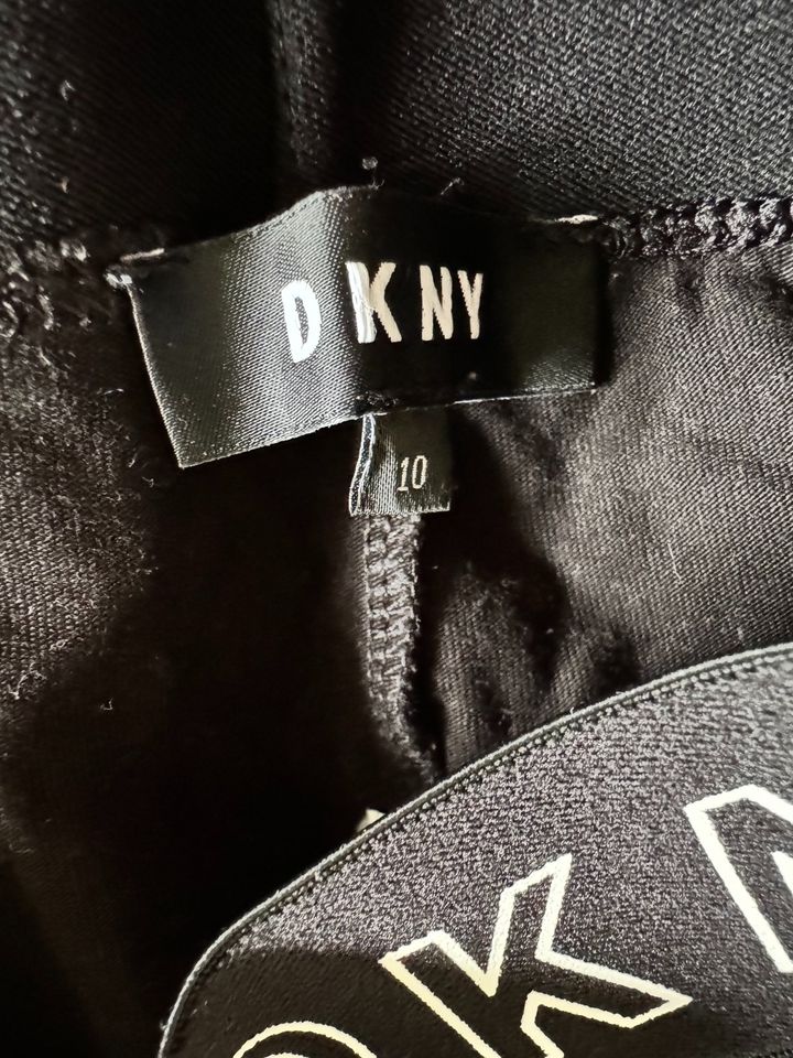 DKNY 2x Leggings Schwarz Gr.140 in Düsseldorf