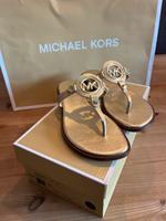 Michael Kors Zehtrenner Gold 1x getragen Nordrhein-Westfalen - Emmerich am Rhein Vorschau