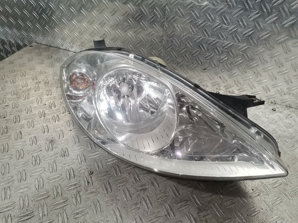 Mercedes A Klasse W169 Halogen Scheinwerfer rechts A1698200261 in Gelsenkirchen