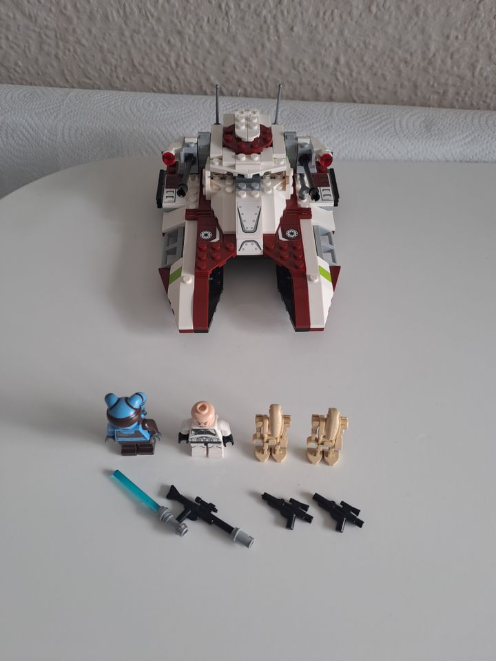 Lego Star Wars 75182 - Republic Fighter Tank in Solingen