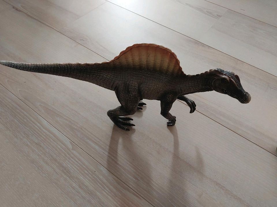 Schleich Spinosaurus Dinosaurier in Oberdürenbach