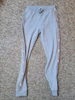 Calvin Klein Jeans Jogginghose Hose grau Gr.170 Kreis Pinneberg - Heist Vorschau