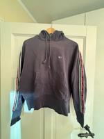 Tommy Hilfiger Pullover / Hoodie in Gr.S cropped blau Essen - Essen-Werden Vorschau
