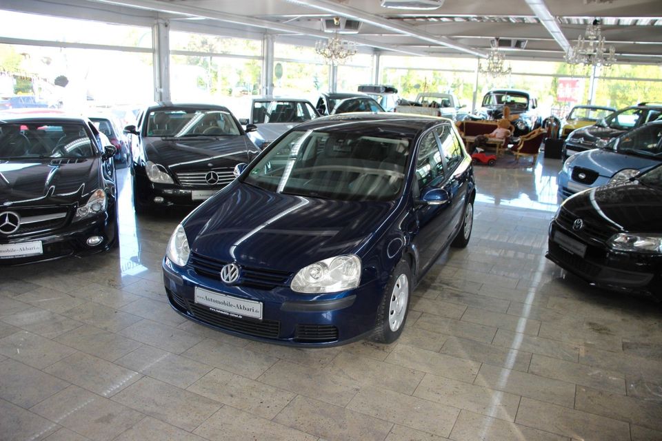 Volkswagen Golf V Lim. Trendline in Essen