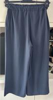 Culotte Hose blau Größe 34 Stuttgart - Möhringen Vorschau