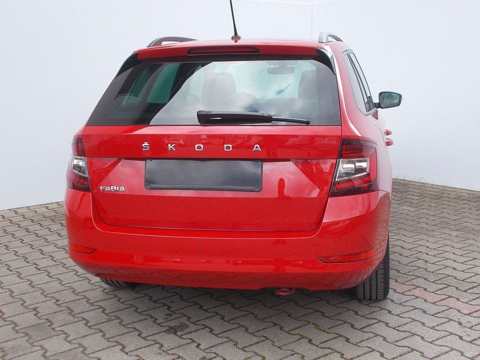 Skoda Fabia Kombi Ambition TOP * mit vielen Extras !! in Schönebeck (Elbe)