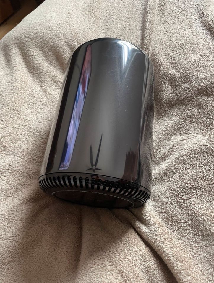 Mac Pro 6,1 in Potsdam