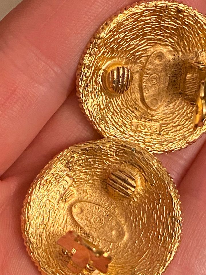 Chanel Ohrclips Ohrringe Vintage gold in Bietigheim-Bissingen