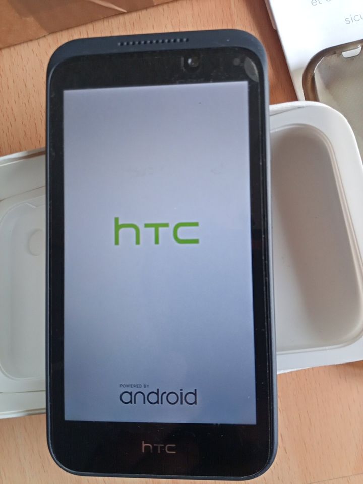 HTC Desire 320 in Senftenberg