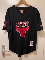 NEU! Hemd Chicago Bulls Jordan #23 Mitchell & Ness Hamburg - Wandsbek Vorschau