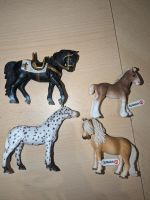 Schleich Pferde Fohlen Ritter 13617 13671 Weihnachten Geschenk Hessen - Gladenbach Vorschau