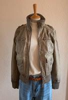 Lederjacke-Kunstleder von *AMISU* -Gr. 38- Niedersachsen - Weener Vorschau