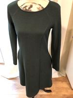 Strickkleid Robe Legere Vera Mont dunkelgrün, tailliert Gr.36 Harburg - Hamburg Eißendorf Vorschau
