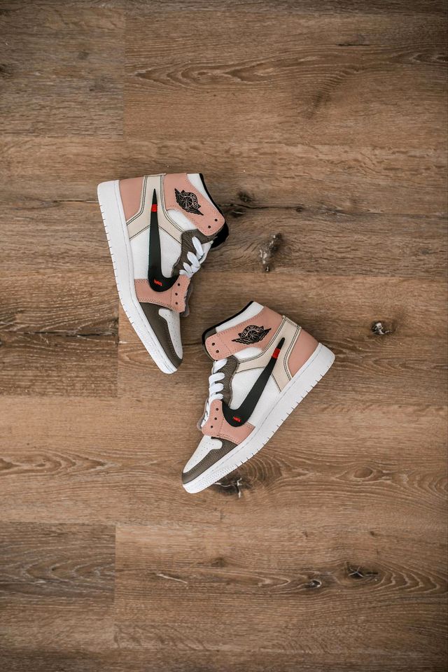 Nike Air Jordan 1 High Off White custom Sneaker Schuh in Eberbach