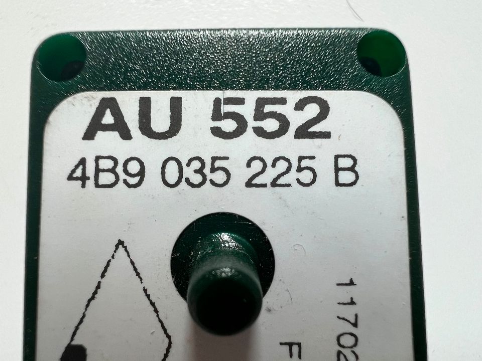 Audi A6 4B C5 Antennenverstärker NEU, original, Navi, 4B9035225B in Chieming