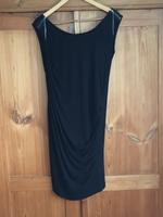 GUESS - tolles, schwarzes, kurzes Shirtkleid Gr. M Bayern - Bayreuth Vorschau