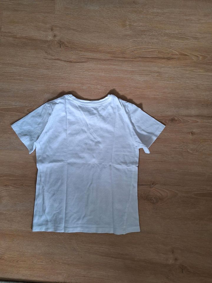 1a Zustand! H&M Basic T-Shirt Gr. 110 / 116,  Bio Baumwolle weiß in Regensburg