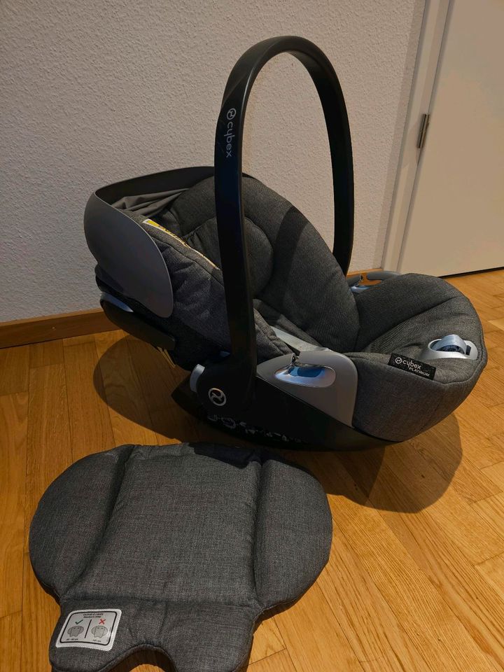 Cybex Cloud Z i-Size Plus Babyschale Manhattan Grey in Freiburg im Breisgau