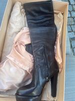 Prada Lederstiefel overknee Baden-Württemberg - Fellbach Vorschau