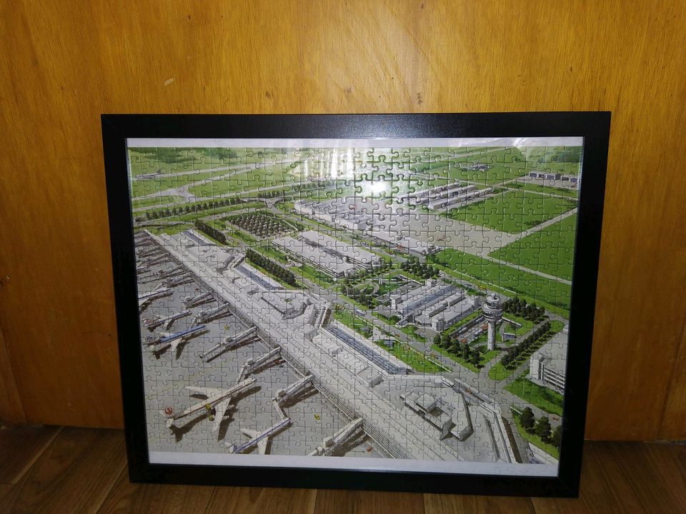 Puzzlebild Puzzle mit Rahmen Bild Flughafen in Kirchhain