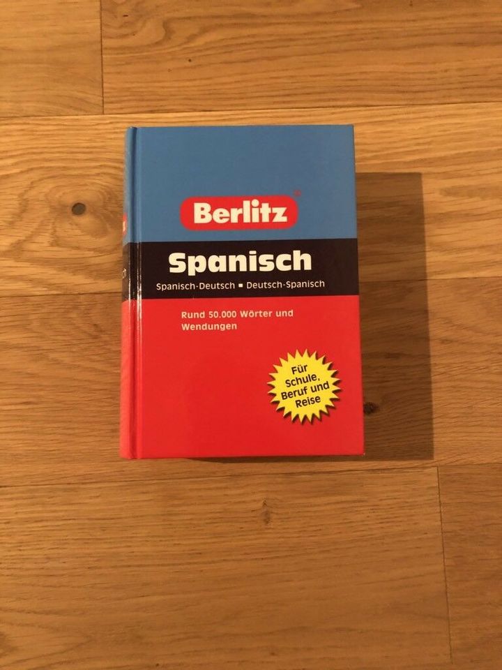 Buch / Wörterbuch Spanisch - Deutsch von Berlitz in München
