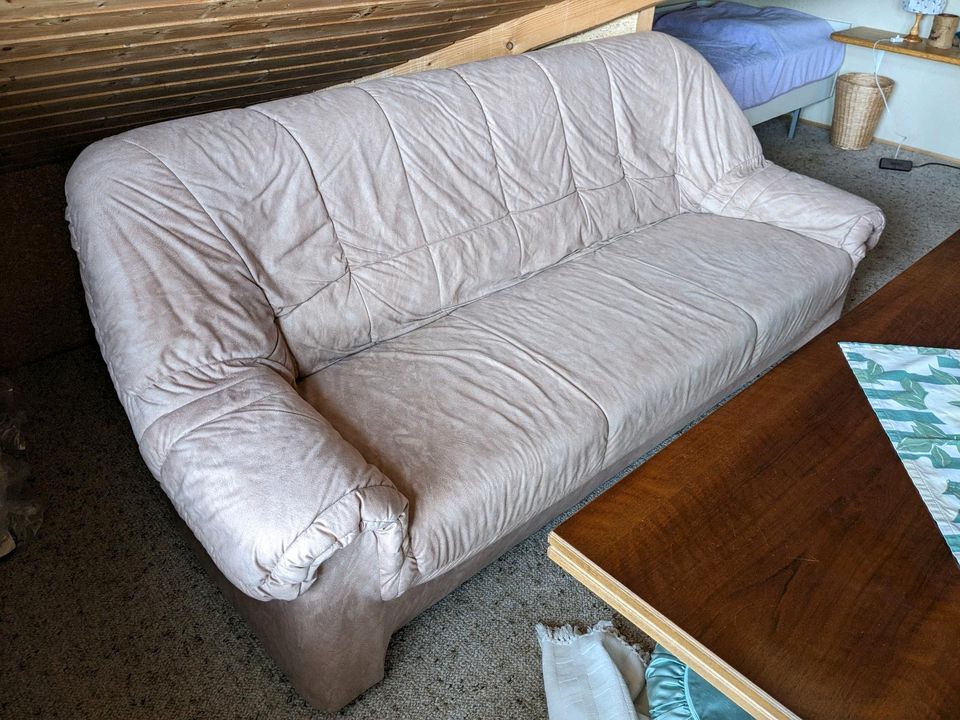 Sofa Couch Zweisitzer in Niederfischbach