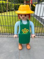 Playmobil XXL Gärtnerin gebraucht sehr gut Nordrhein-Westfalen - Wesel Vorschau