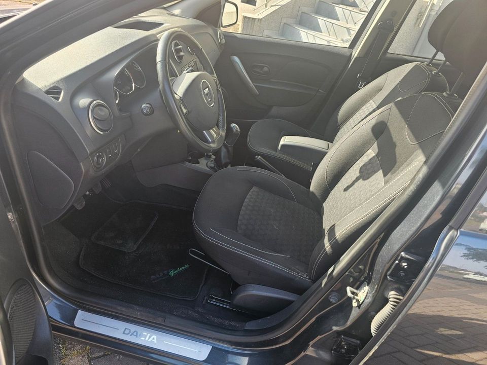 Dacia Logan MCV II Kombi Prestige in Saarlouis