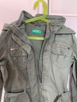 Benetton Jacke Gr. 2XL 160cm Bayern - Hörgertshausen Vorschau