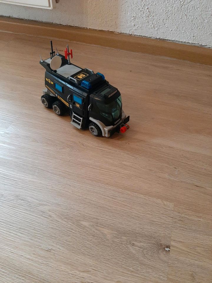 Playmobil Sek Auto in Windischleuba