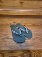 Havaianas, 37-38, silbergrau mit Steinchen Hessen - Groß-Umstadt Vorschau