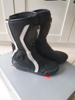 Dainese Motorradstiefel Damen gr. 36 Nordrhein-Westfalen - Hilchenbach Vorschau