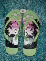 Flip Flops mit Palmen Flamingo Motiv Neu Schleswig-Holstein - Struxdorf Vorschau