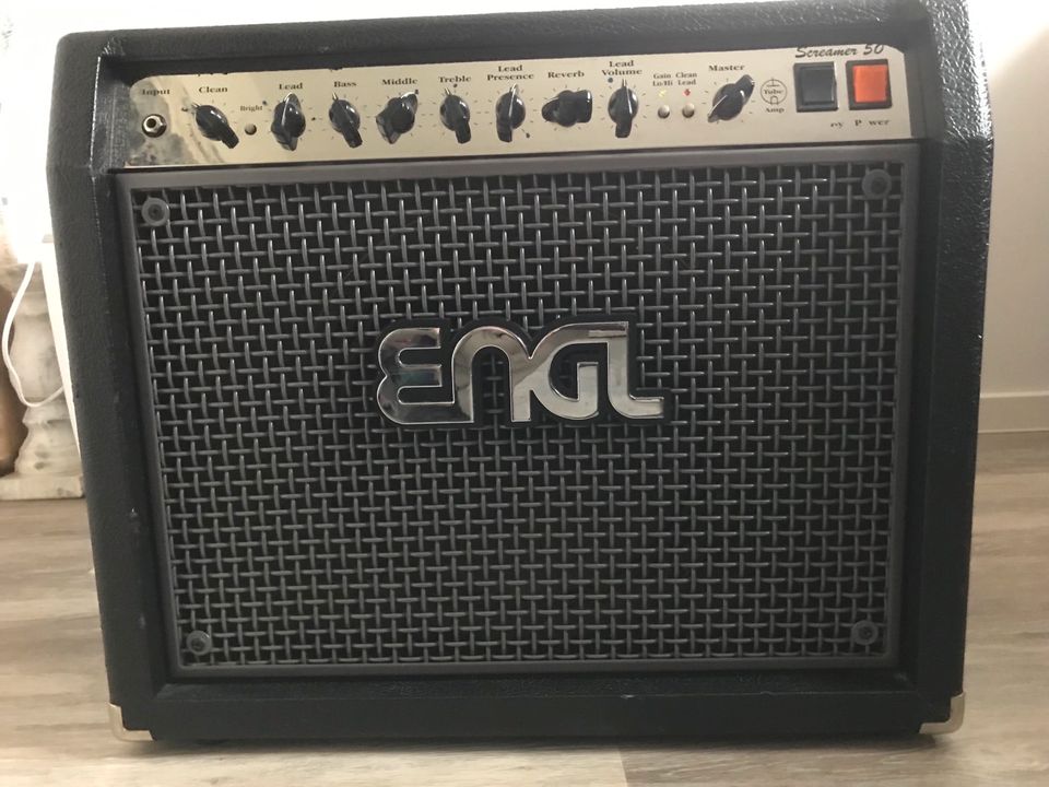 Röhren Combo Engl Screamer 50 inkl. Z7 und Amp Stand in Eutin