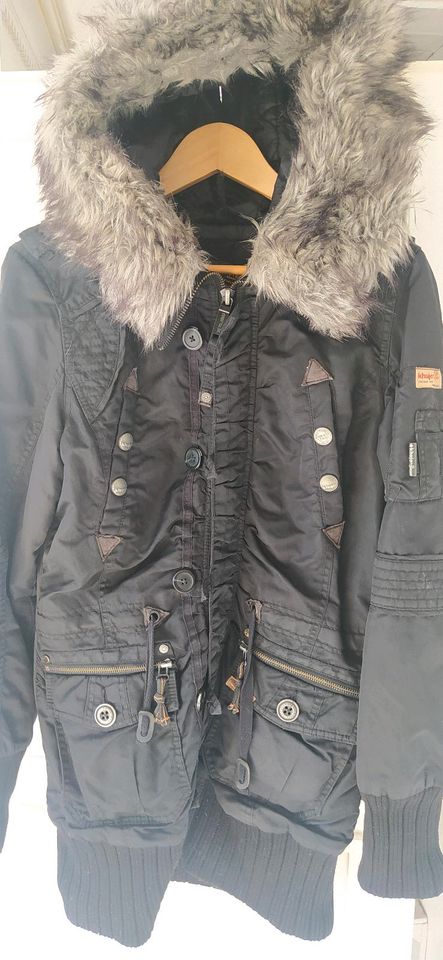 Winterjacke Steppjacke Mantel Anorak Khujo, Parka in Bergkamen