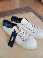 Tommy Hilfiger Sneaker Größe 44 /  Herrenschuhe / Neu Berlin - Neukölln Vorschau