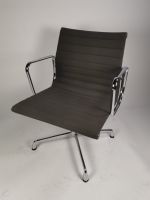 Vitra Alu Chair EA 108, Hopsak grau, mehrere vorhanden Niedersachsen - Lüneburg Vorschau