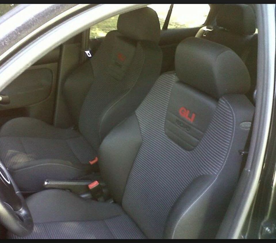 SUCHE GLI Sitze Recaro VW Jetta MK 4 in Cottbus