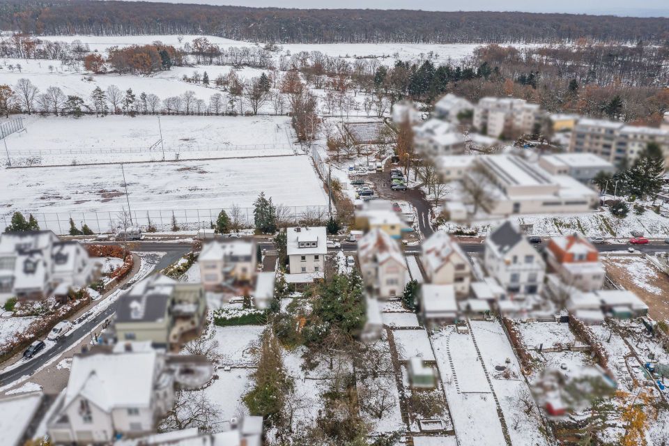 Attraktives Grundstück mit Altbestand für den Bau Ihres Traumhauses in Kronberg am Taunus in Kronberg im Taunus