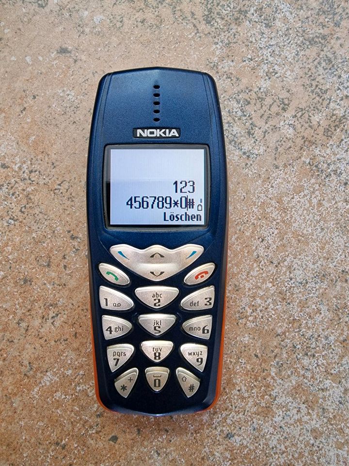Nokia 3510i in blau in Jüchen